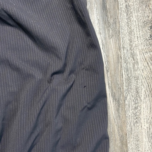 Lululemon athletica Women’s Black Studio Crop II, size 2 - Picture 12 of 13